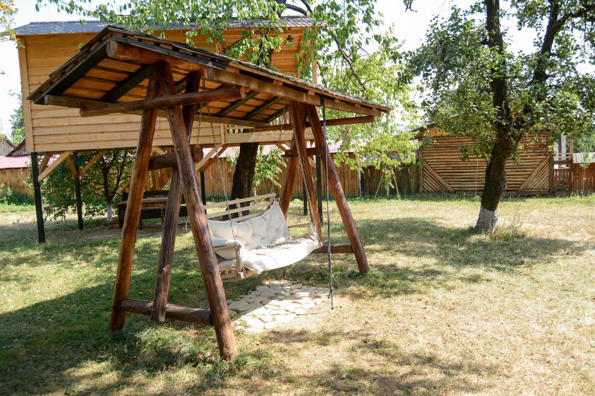 Casa Humulesti, Fii Vecinul Lui Ion Creanga Villa Târgu Neamţ Exterior foto